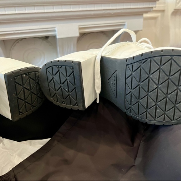 Excellent condition RARE Prada Downtown high heel sneakers. Size 38.5 - Picture 12 of 15